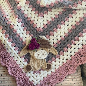 Crochet baby blanket, Girl highland cow baby blanket with flowers