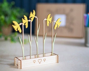 Personalised wooden Daffodils