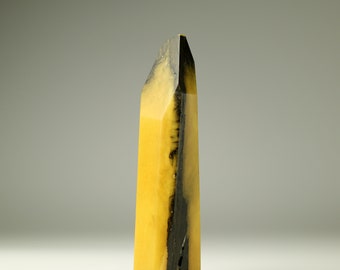 Crystal #1, carved in wood with resin, Yurii Myketka