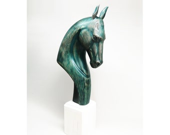 Scultura di cavallo, scultura in legno, arte in legno, scultura di figurine, statua, scultura in legno moderna, arte contemporanea