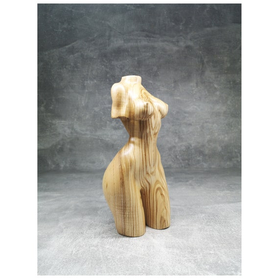 木彫りの女性像 (8) - Etsy 日本