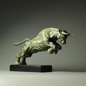 Bull sculpture (big) #3