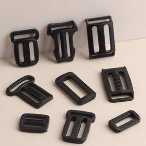 ブラックプラスチックスチールバックル - 調節可能なウェビングバックル - トライグライド調節キャンプスポーツバックパックストラップハードウェアアクセサリー 20-25-30-40 mm