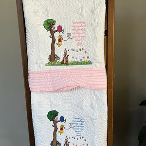 PoohBaby Quilt, WinniPooh Quilt, PoohBlanket, Personalized Baby Quilt, Monogrammed Baby Blanket, Personalized, Baby Crib Blanket