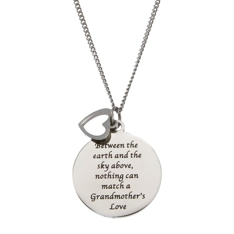 Between The Earth And The Sky Above Nothing Can Match A Grandmother/'s Love Grandmother/'s Pendant Necklace