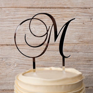 Plata acrílico cursive carta pastel de boda Topper ? Topper de pastel de boda único de plata espejada ? Decoración de pastel de boda cortado por láser