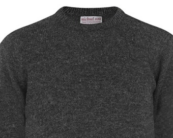 Hand Framed plain Shetland crew for men-Oxford grey