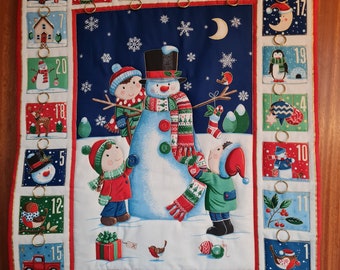 Adventskalender mit Kinder bauen einen Schneemann, Stoff-Adventskalender, Adventskalender, Weihnachts Deko,