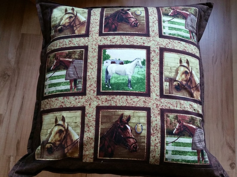 Cushion cover horse pictures 50 x 50 cm, cuddly cushions, cuddly cushions, children, decorative cushions, adults, cushions with motifs image 1