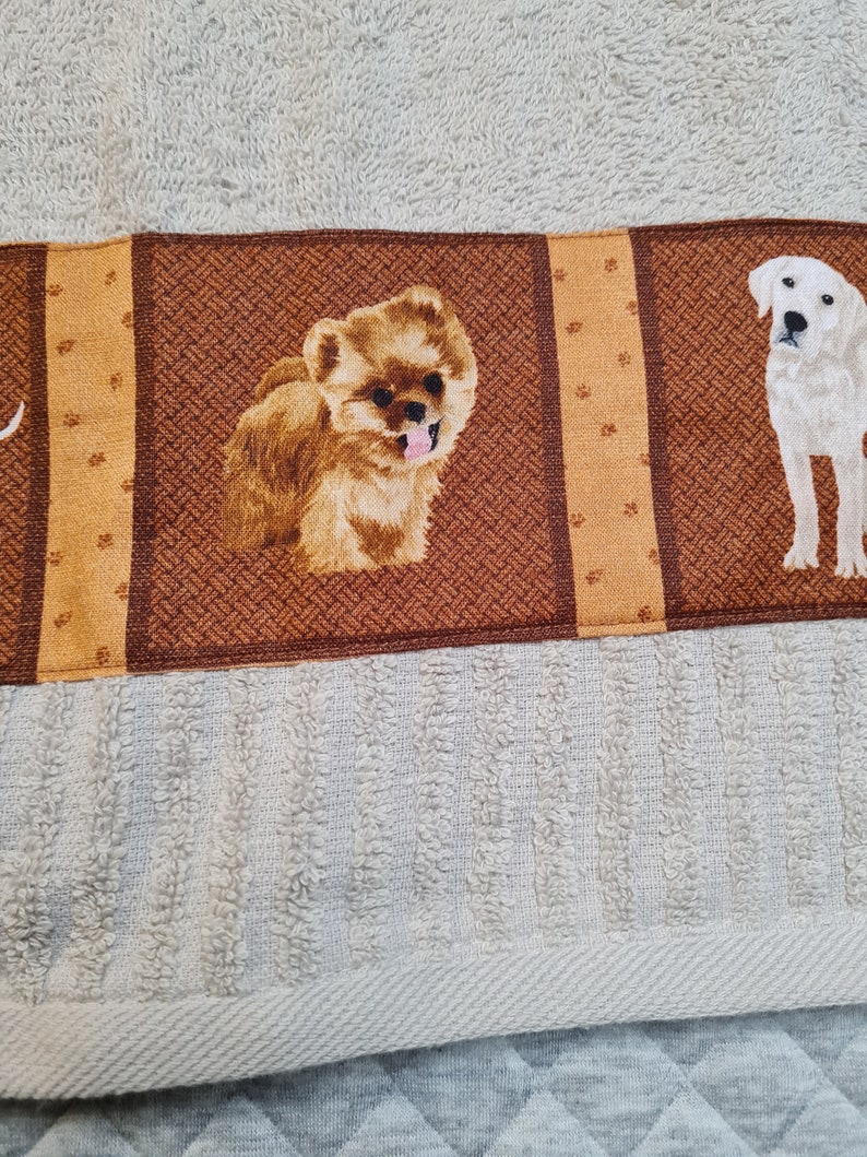 Gästehandtuch mit verschiedenen Hunderassen, Golden Retriever, Dalmatiner, Chau Chau, Kinder, Gästehandtuch Frotee, Gästehandtuch beige Bild 4