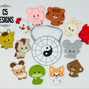 Könnte beinhalten: Ein Set mit 12 Filz-Tier-Patches mit den Tieren des chinesischen Tierkreises. Die Patches sind bunt und zeigen niedliche Tiere im Cartoon-Stil. Die Patches sind perfekt, um jedem Projekt eine Prise Verspieltheit zu verleihen.