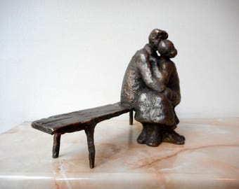 Home sculpture, Мodern sculpture, Bronze sculpture, Bronze statue of Lovers in the park , Limited edition,