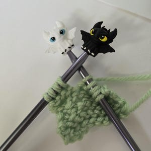 Dragon Knitting Needle Stoppers - Silicone Needle Protectors (Set of 2)