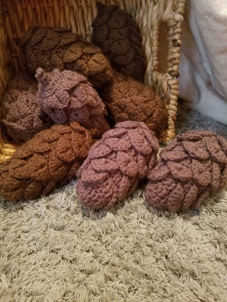 Crochet Pine cones / Decor / Stuffed / Woodland / Plush / Natural / stuffed pinecone / forest / tree / nature - Thumbnail 6
