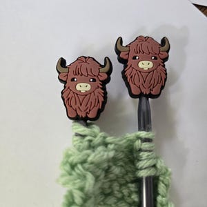 Highland Cow Knitting Needle Stoppers | Silicone Safety Protectors (Set of 2)