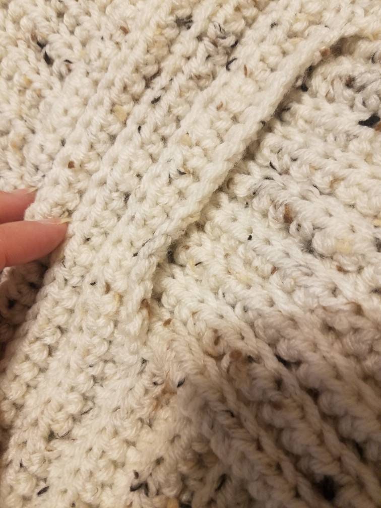 Pull - through Scarf / comfy / yarn / handmade / crochet / winter / cold weather gear / scarf - Thumbnail 6