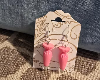 Piping bag earrings / nickel free metal / frosting / dangle / earring / novelty / cake decorating / baker / purple / pink / teal / yellow