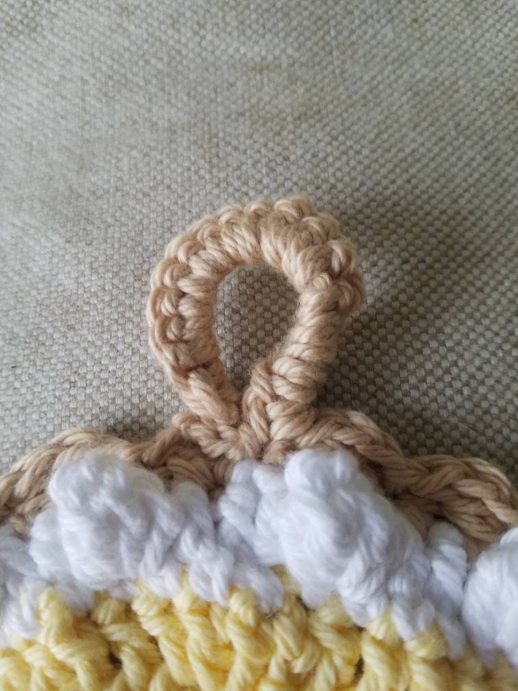 Lemon Cream Pie Hotpad / yellow / potholder / cotton / yarn / crochet / kitchen decor / pie / handmade - Thumbnail 3