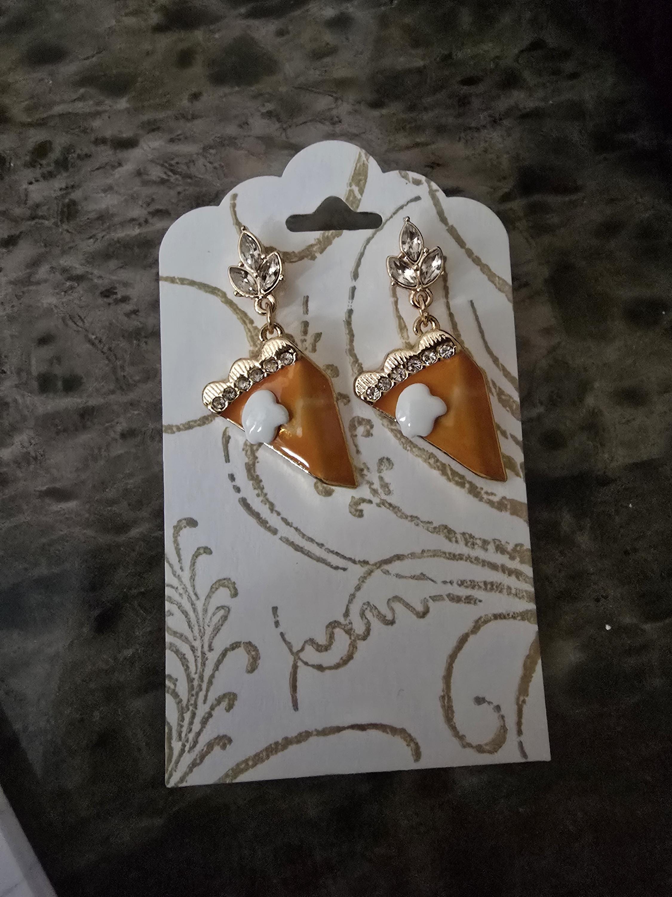 Pumpkin Pie Earring/ metal charm / Fall icon / nickel free / fish hook / slightly 3D / stud setting / rhinestone accents