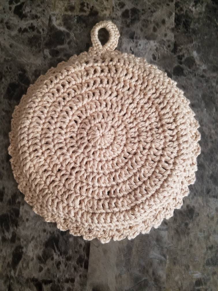 Pecan Pie Potholder / crochet / cotton yarn / hotpad / kitchen decor / fall / pecan / southern - Thumbnail 4