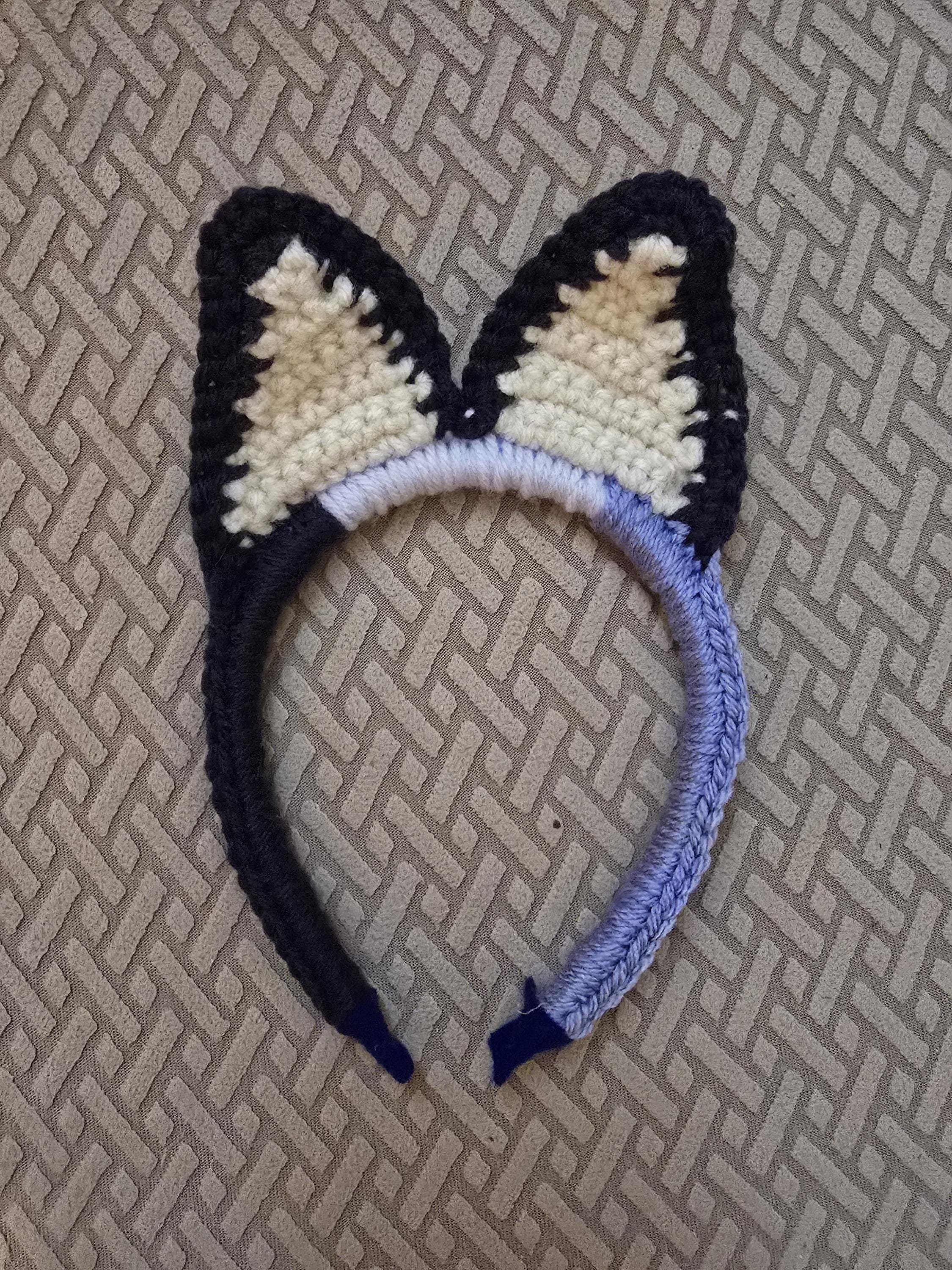 Dog Ear Headbands "Cousins" /Children dress-up / headband / crocheted / handmade / Australia / Heeler / blue / muffin / socks / gray / Bluey - Thumbnail 4
