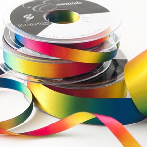 Rainbow Ombre Satin Ribbon in breedtes 25mm, 15mm of 10mm - Verkocht per meter
