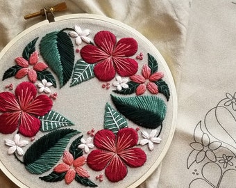 Easy floral wreath embroidery project with online video class "Floral Flourish", Hand embroidery kit with printed embroidery cloth