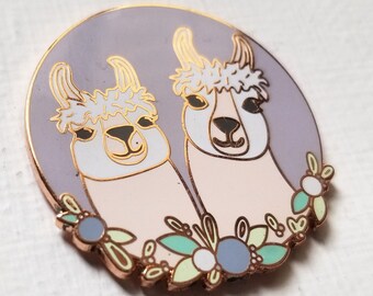 Cute llama mamas needle minder, rose gold enamel magnet pin, needle minders for cross stitch & embroidery, gift for her sewing kit