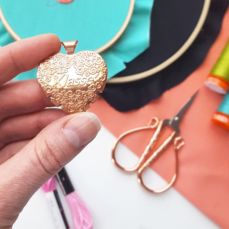 Rose Gold Embroidery Scissors gift set with travel pendant Etsy