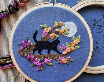 Mini Black cats hand embroidery kit "Catwalk", embroidery pattern and supplies with online video tutorial