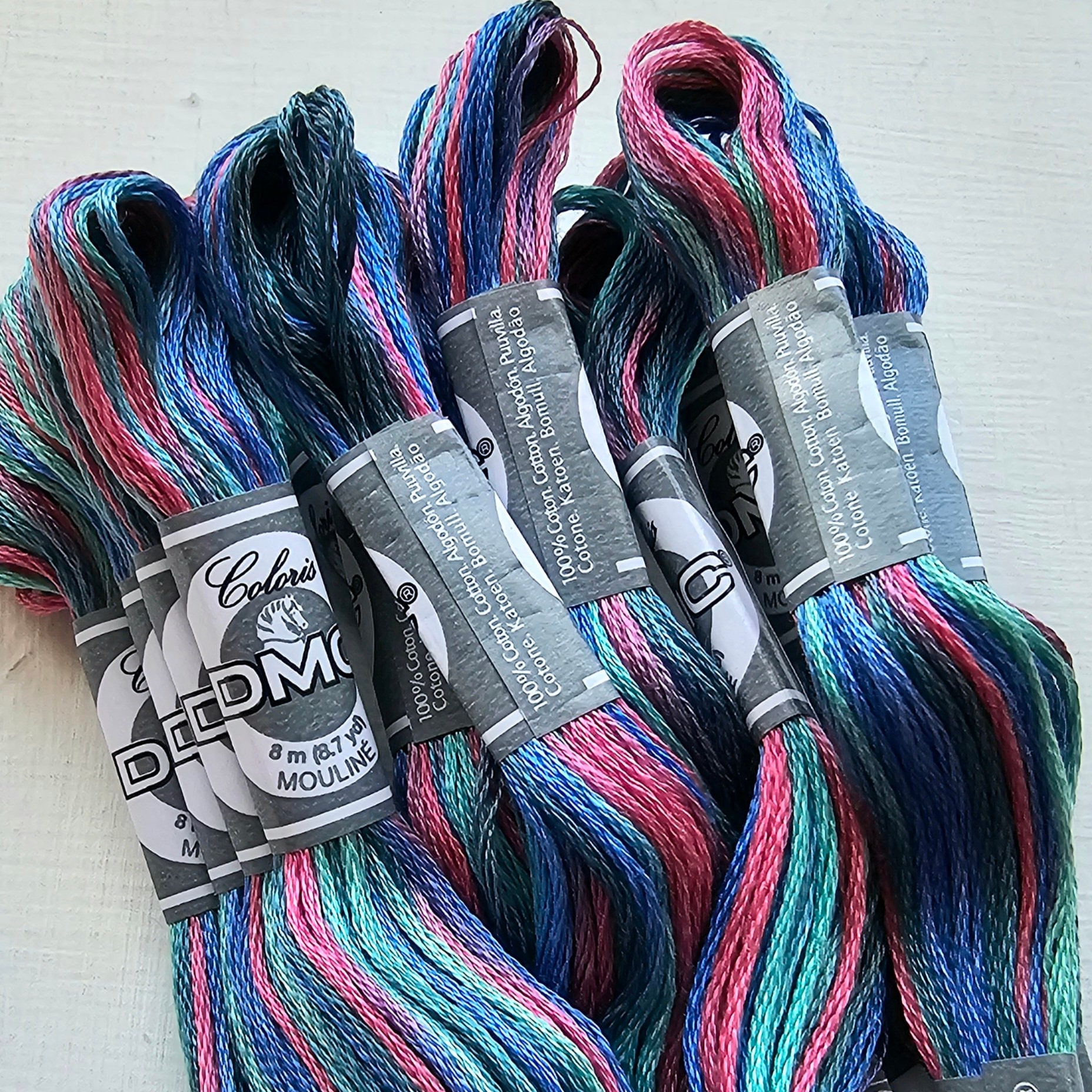 DMC Coloris Thread Set, 24 Color Collection, Full Set of 24 Colours, DMC  Thread Floss, Six Stranded Cotton Thread, Cross Stitch Floss 
