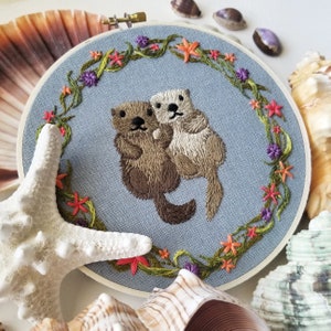 Cute otter embroidery pattern, thread painting pattern PDF, otter cross stitch design, DIY gift set for new mom, ocean embroidery project image 3