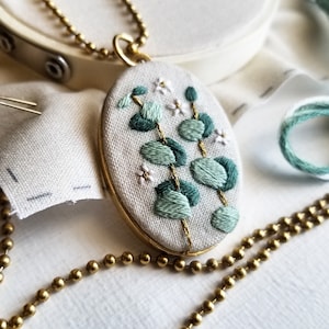 Easy embroidered necklace kit, DIY beginner embroidery jewelry supplies, eucalyptus purse keychain design, handmade gift for mothers day