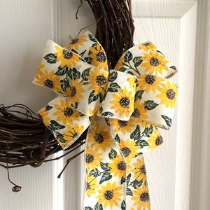 Sunflower Bow, Fall Wreath Bow, Bows for Wreaths, Sunflower Decorations, Garland Bows, Summer Wreath Bows, Ready Made Bows, Lantern Swag