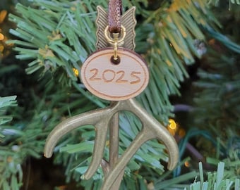 Antler and Arrow Christmas Tree 2025 Ornament | Deer Hunting | Archery Ornament | Deer Ornament | Outdoor Home Decor | Gift for hunter Dad