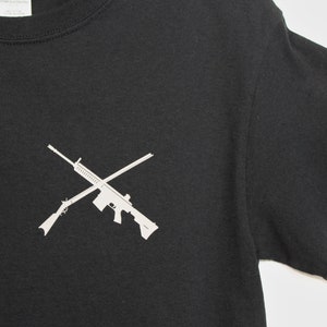 Men's Gun T-shirt George Washington Free People quote shirt Shooting shirt Gun shirt Patriot Shirt 2nd amendment shirt AR 15 image 4