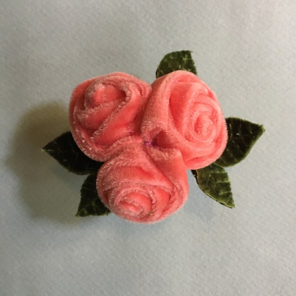 Broche de fleur en tissu,Broche 3rose bouquet en tissu,Broche 3 pink roses en velour,Fait a la main, Cadeau de Noel,Bouquet pink roses