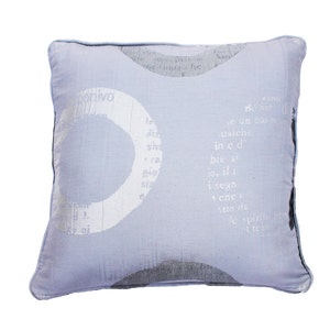 Gray Circles Pillow Cover