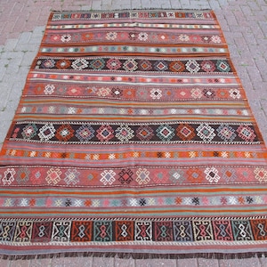 5x8 Vintage Turkish Kilim Rug: Striped Wool Boho Carpet