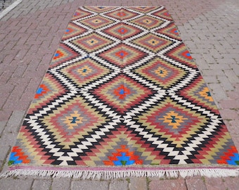 Vintage Area Rug, Turkish Kilim Rug, Handwoven Wool Rug, Decorative Rug, Large Kilim Rug, Diamond Design Rug, Bohemian Rug, 4.5 x 8.8 ft