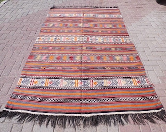 Vintage Striped Kilim Rug: 5x8 Wool Ethnic Rug