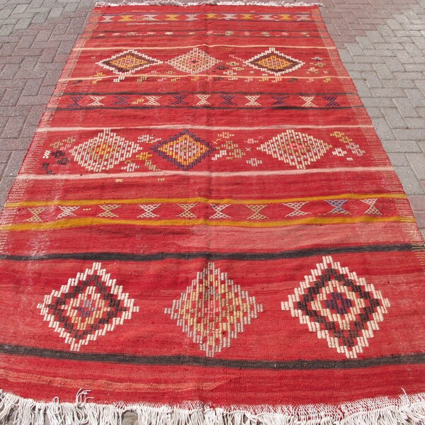 Turkish Kilim Rug, Large Area Kilim Rug, Red Hand Embroidery Living Room Rug, Vintage Soft Colored Geometric Design Aztec Rug, 116” x 68.5”