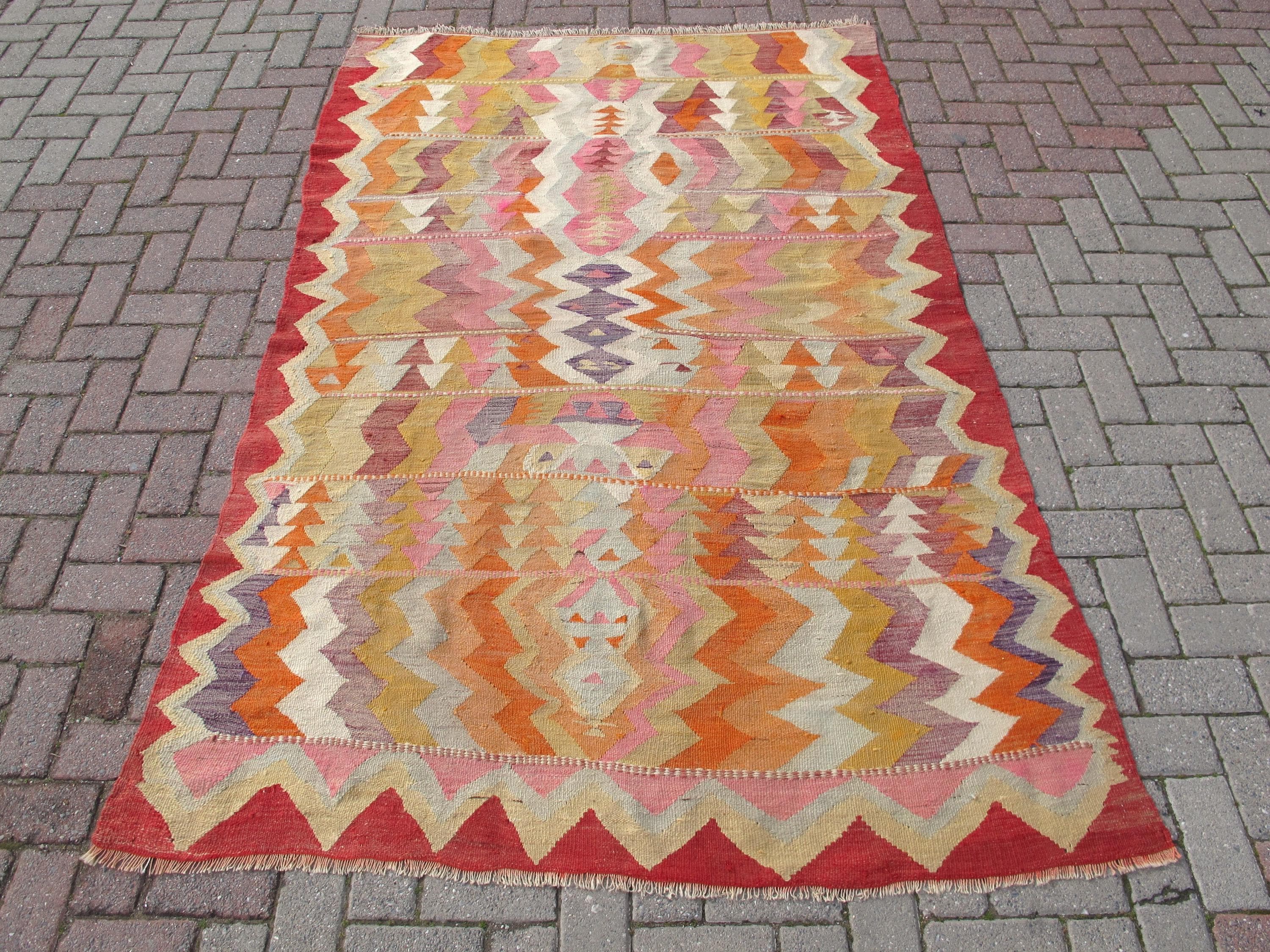 Vintage Turkish Kilim Rug 5x7: Handwoven Wool Bohemian Decor