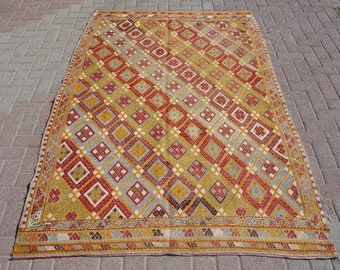 Large Turkish Kilim Rug 5x8: Handwoven Wool Bohemian Decor