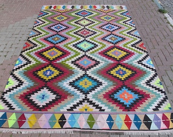 Large Vintage Kilim Rug: Bohemian Geometric Wool, 6.6 x 10 ft