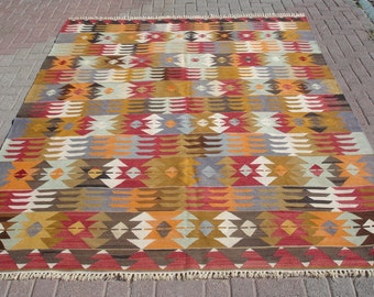Vintage Turkish Kilim Rug 6.8x9: Handwoven Wool Boho Carpet