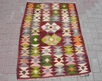 Vintage Turkish Kilim Rug: Handmade Bohemian Wool Area Rug (3 x 4.3 ft)
