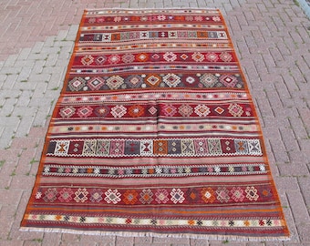 Vintage Striped Kilim Rug 5x8: Handmade Turkish Wool Area Rug