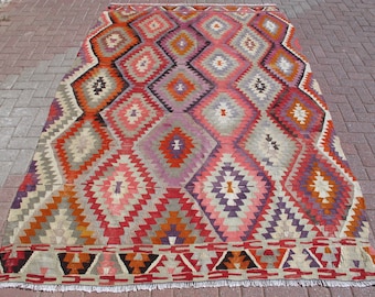 Handwoven Kilim Rug 6x9: Large Turkish Bohemian Carpet