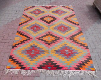 Geometric Design vintage Kilim turc, grand tapis, carpettes, tapis vintage, bohème tapis, tapis turcs, tapis rose, tapis extérieur, 69 "x 98"